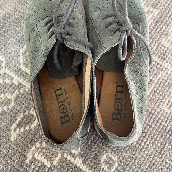 BORN Passi perforated Derby oxford shoes green suede 8.5 women - Picture 5 of 9